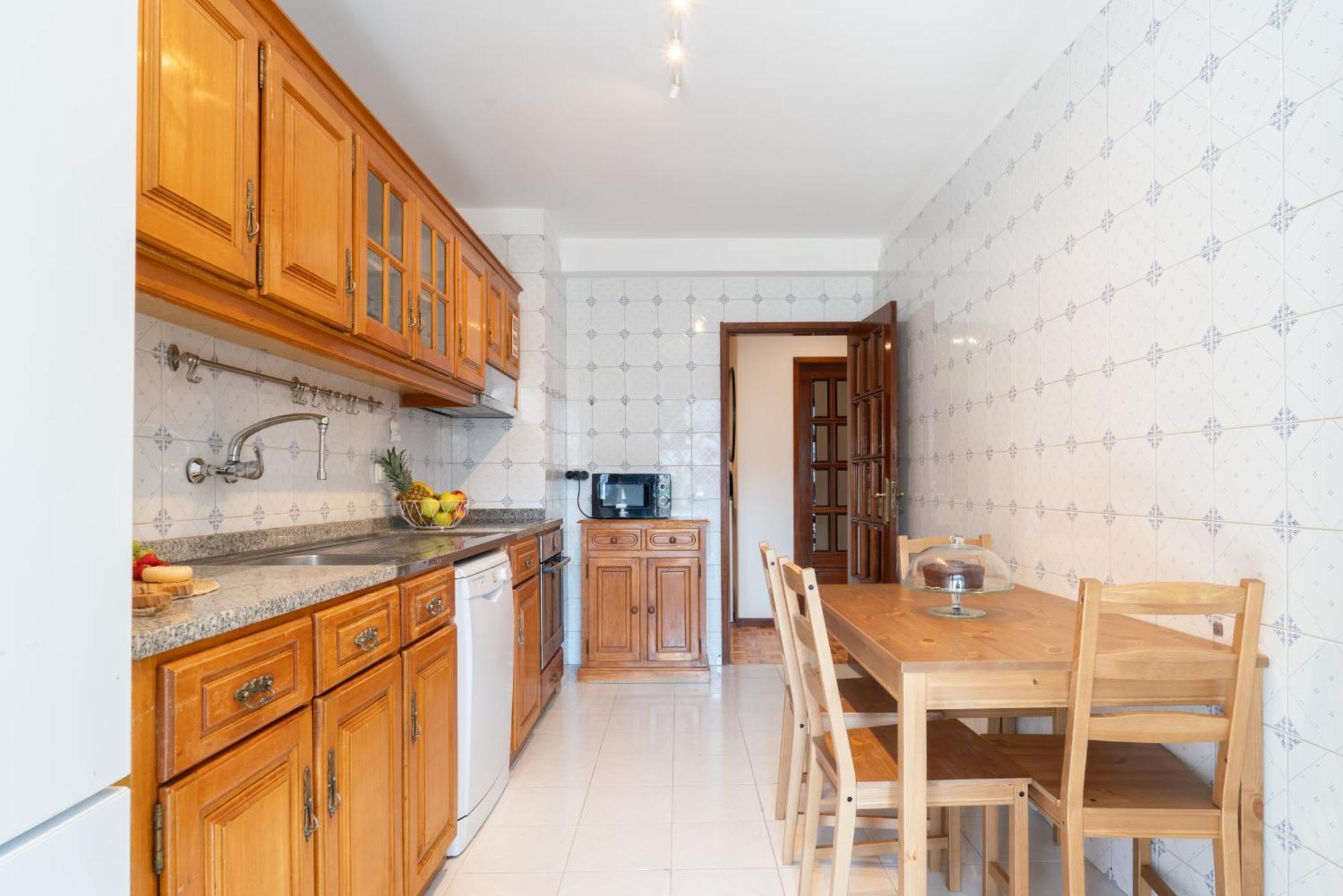 Host Wise - Bright And Elegant Urban Flat With Balcony Apartamento *