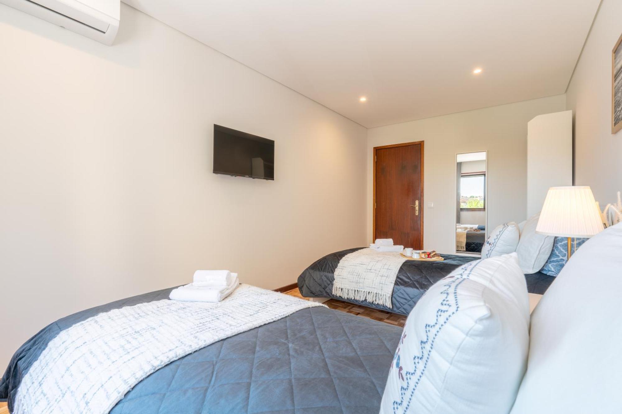 Apartamento Host Wise - Bright And Elegant Urban Flat With Balcony *