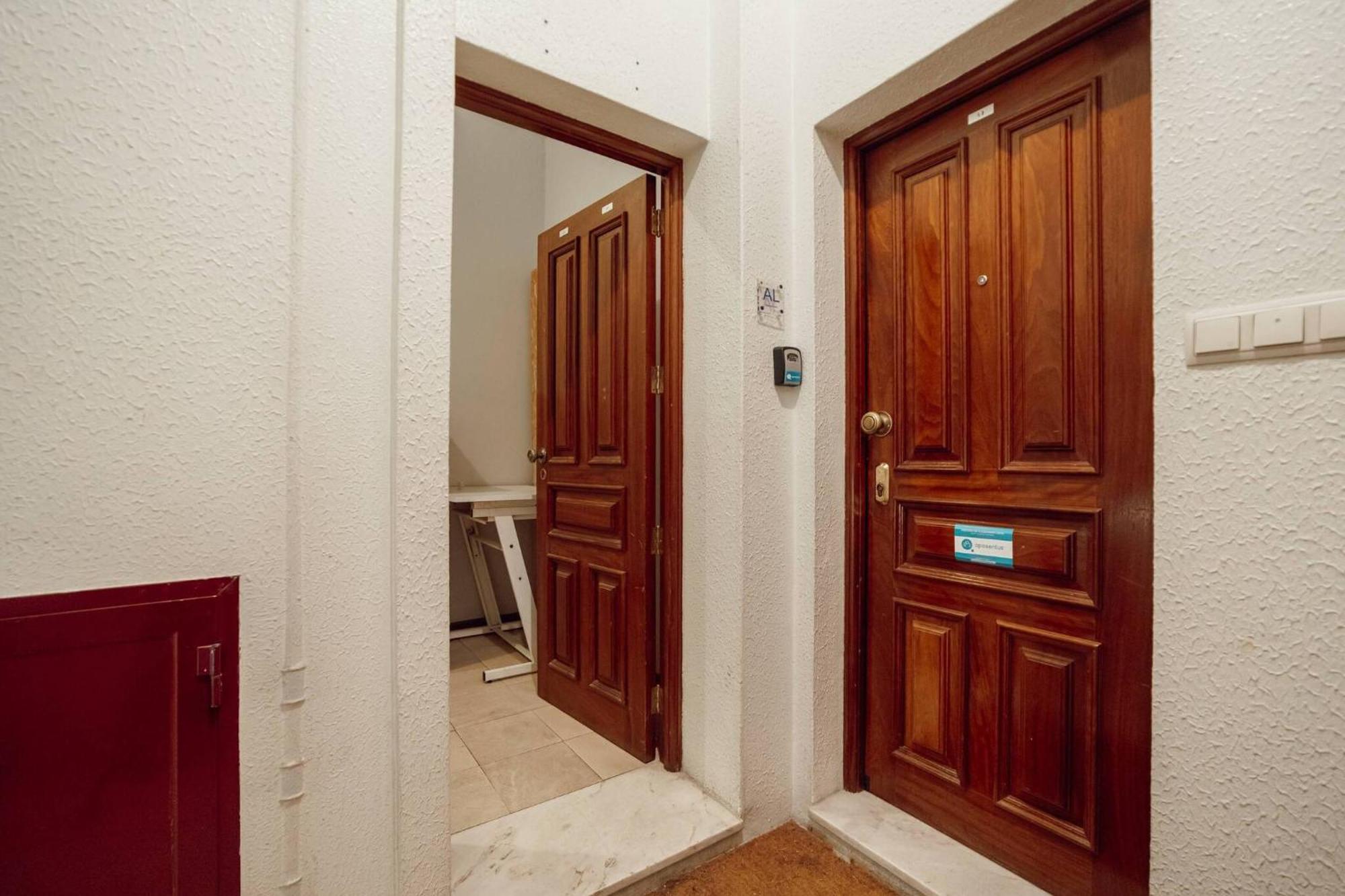 City Center Studio By Hosty Apartamento