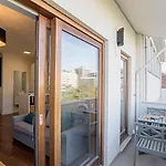 Almada 516 By Lovelystay