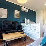 Almada 516 By Lovelystay