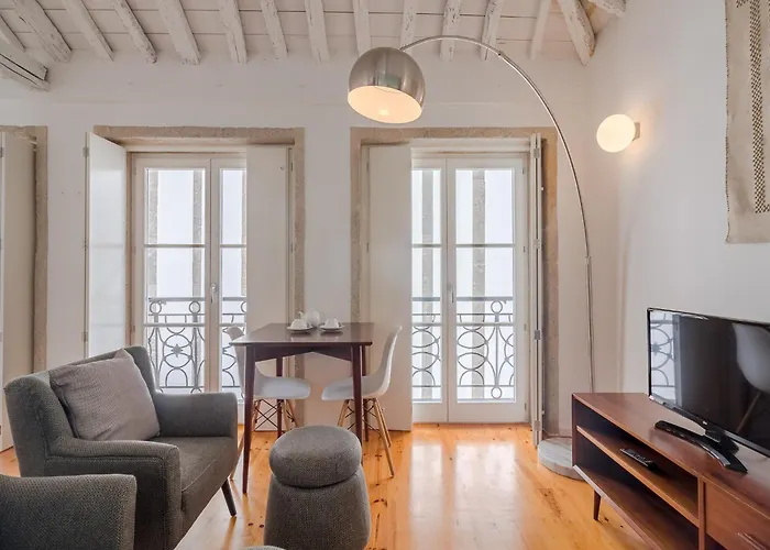 Central Porto With Comfort & Convenience