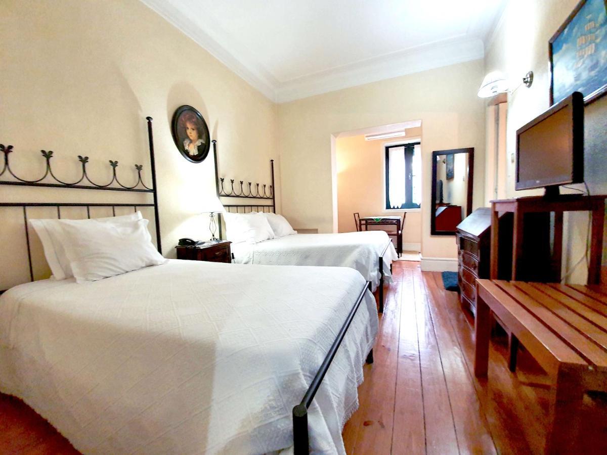 Bed and breakfast Residencia Lis 2*