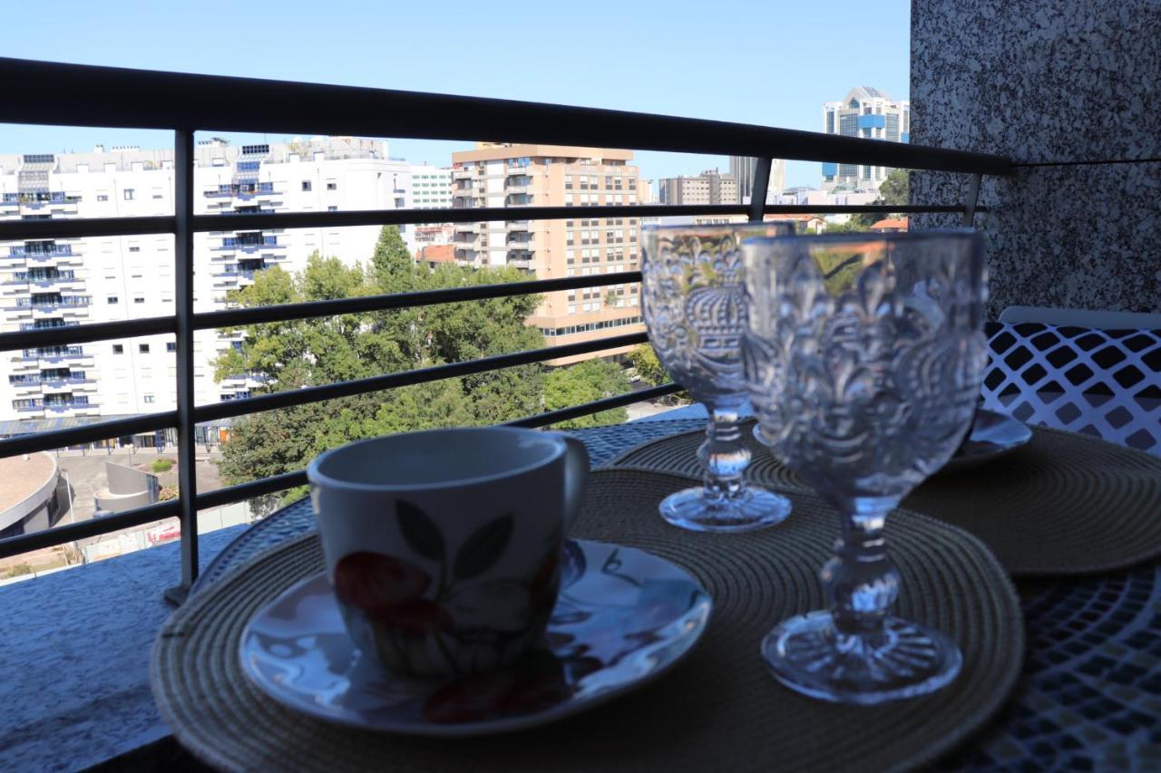 Confortable 1 Bedroom With Garage And Balcony * Oporto