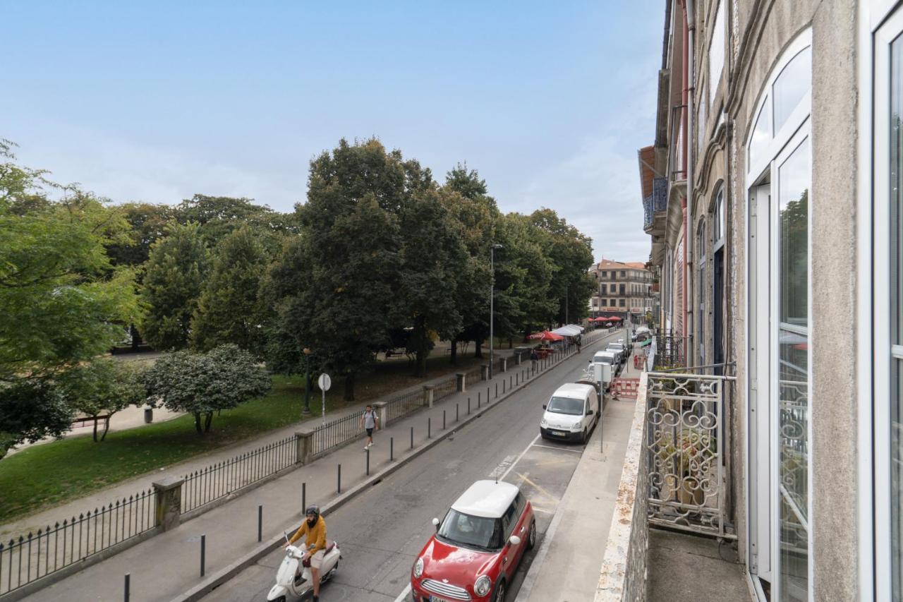 Enchanting Unique Flat - Ace Location * Oporto