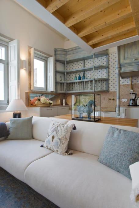 Boutique Rentals- Lovporto Ribeira Historic Center Apartamento Oporto