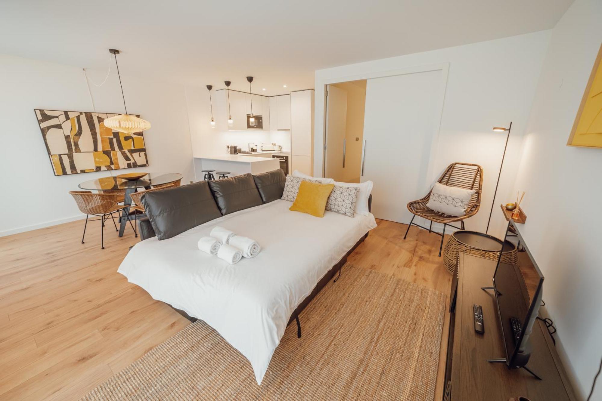 Apartamento Guest Renovato Luxus Flat W/ Parking Oporto