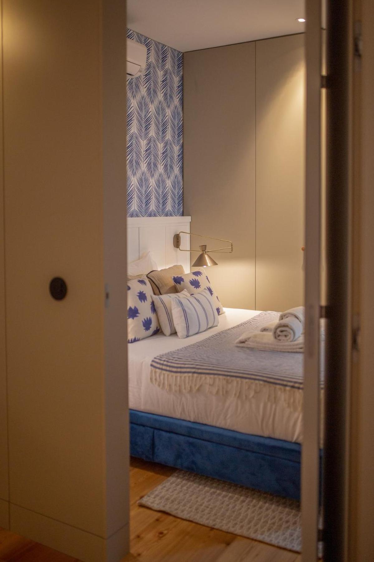 Charming Blue Oporto
