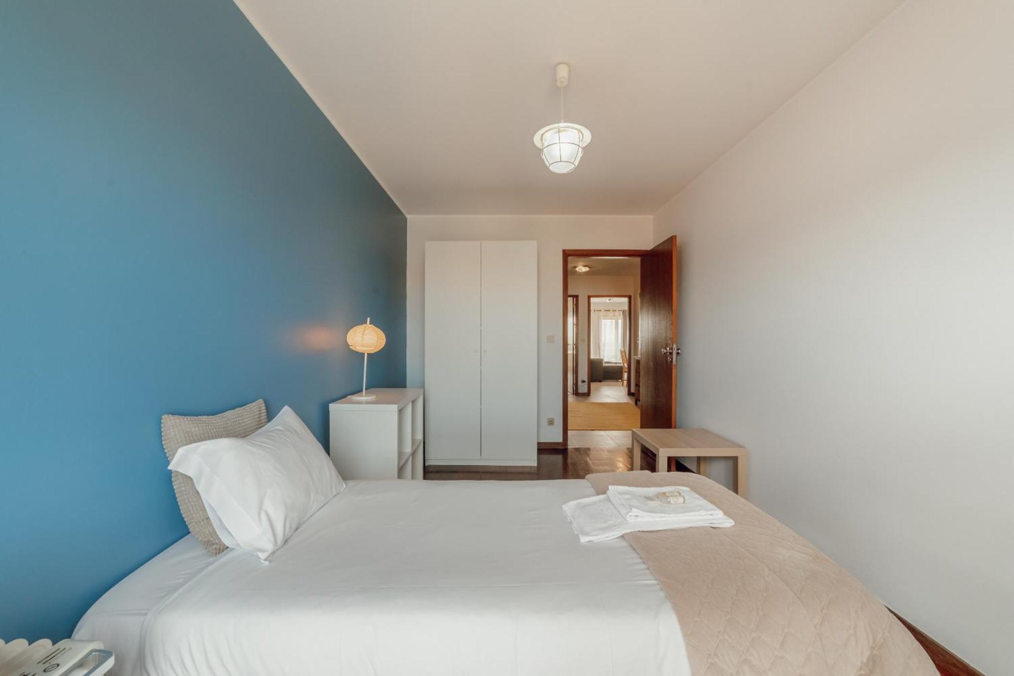 Apartamento Espinho Modern 3 Bedroom By Vacationy