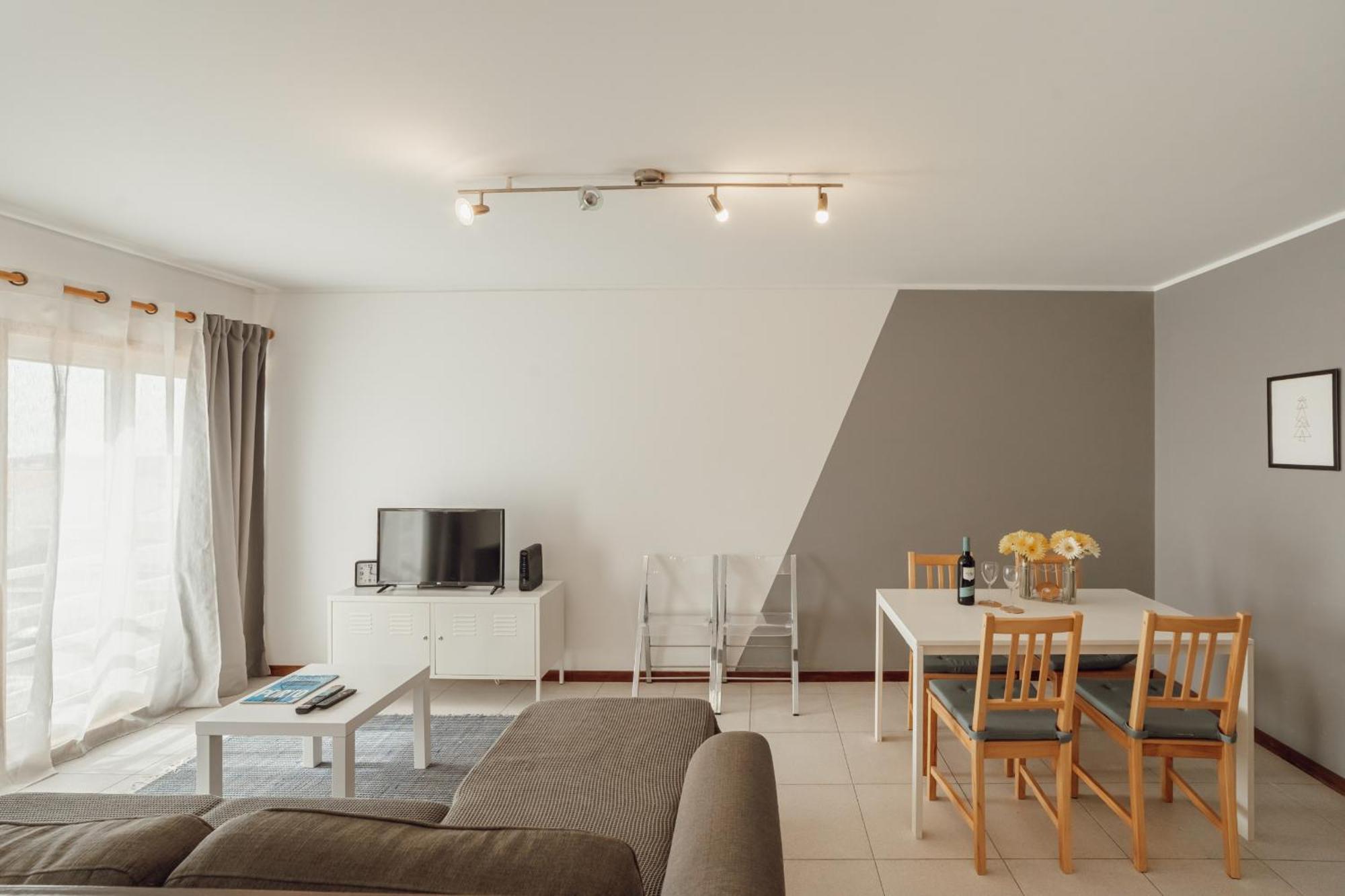 Apartamento Espinho Modern 3 Bedroom By Vacationy Oporto