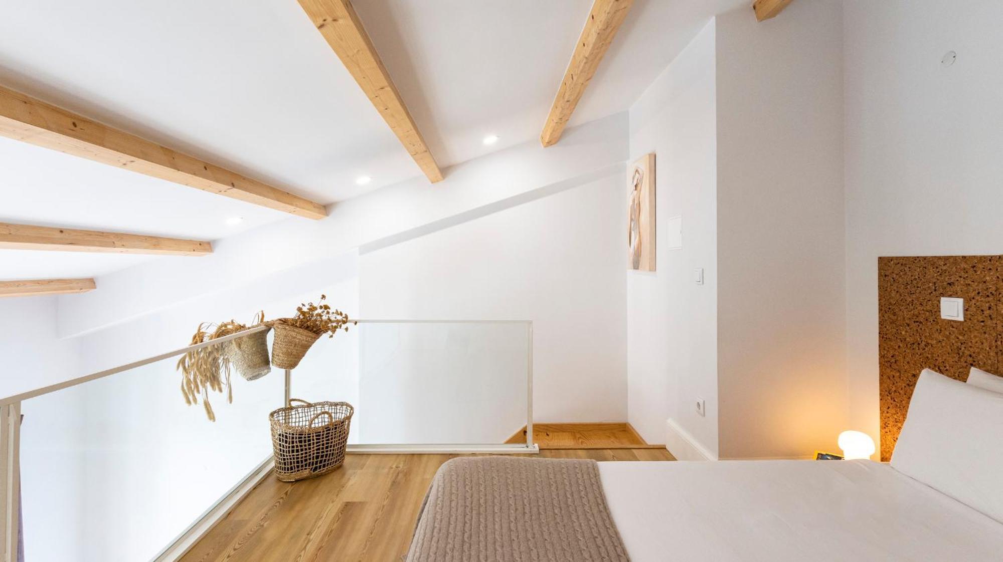 Stylish Duplex With Balcony In By Lovelystay Apartamento *