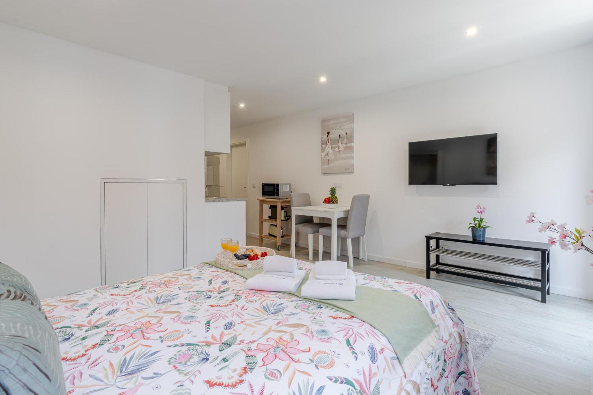 Apartamento Hostwise - Modern & Bright *