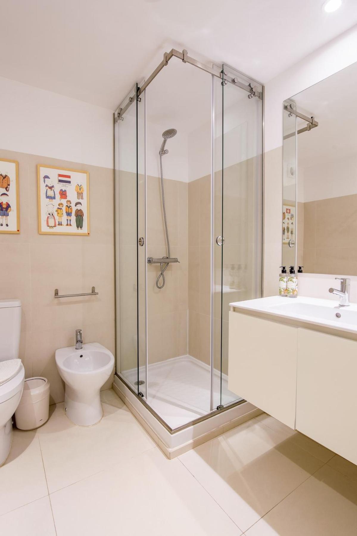 Almada 151 - 2f Apartamento Oporto