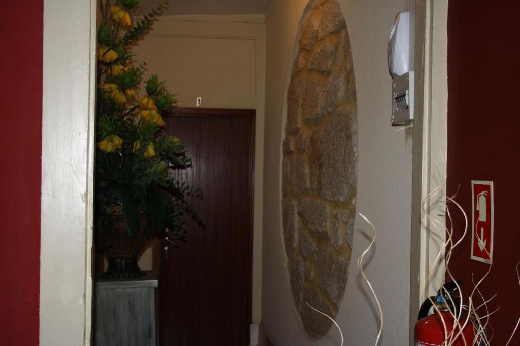 Residencia Pedra Antiga Pensión Oporto
