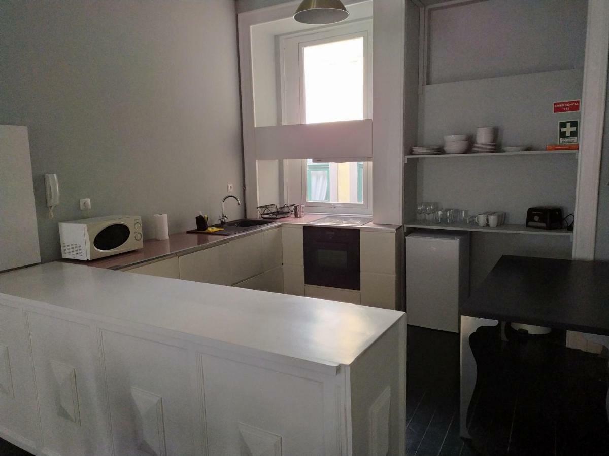 Belle Epoque Flats T0 * Oporto