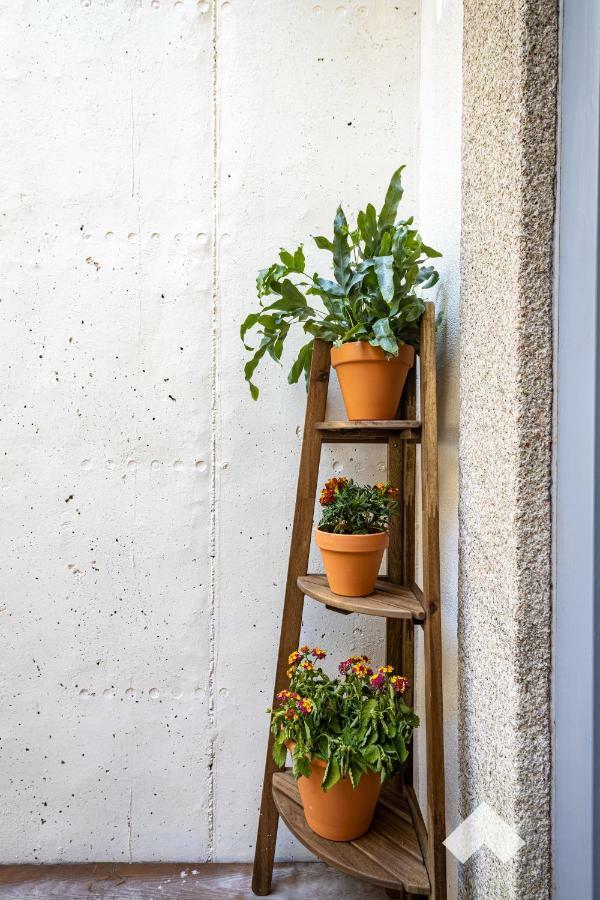 Artsy Retreat In The Heart Of * Oporto