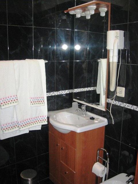 Residencia Pedra Antiga Pensión