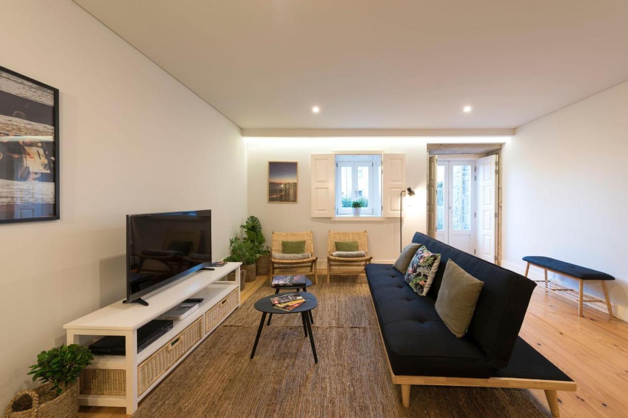 Apartamento Lovelystay - Peaceful Living W/ Backyard