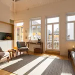 Comercio Ribeira Luxury Penthouse Apartment