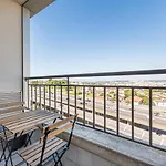 GuestReady- Alameda Puff Studio