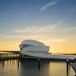 Beach & City
