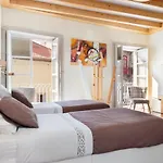 Room In Apartment - Stay In The Heart Of Porto