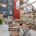 GuestReady - Luxus Porto Apts - Alves da Veiga Garden