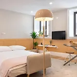 Away To Discover Apartment - Hapiness Has A Place