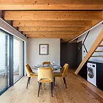 Downtown Duplex W/ Amazing Terrace By Lovelystay