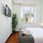 Host Wise - Classy Amazing Flats