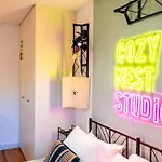 Cozy Nest Studio In Porto City Center