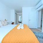 Dvnest - Premium 1Br Apartment Designed For Remote Work