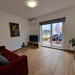 Cozy Apartment With Terrace, Air Cond, Free Parking, By Porto With Love Lda