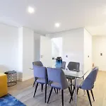 Quiet Duplex W Patio In Lapa By Lovelystay