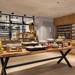 Holiday Inn Express Porto - Boavista By Ihg