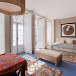 Design Apartment At The City Center