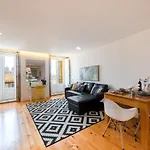 Merc Porto Vitoria\'s Place