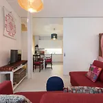 Lovelystay - Sundari Studio