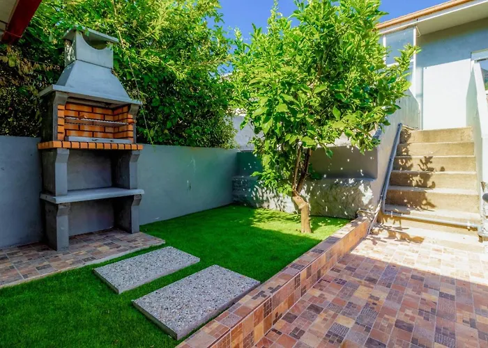 Typical Villa By Homing