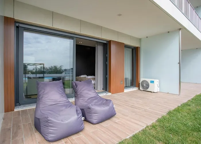 Liiiving In Porto - Dragao Pool View Apartments