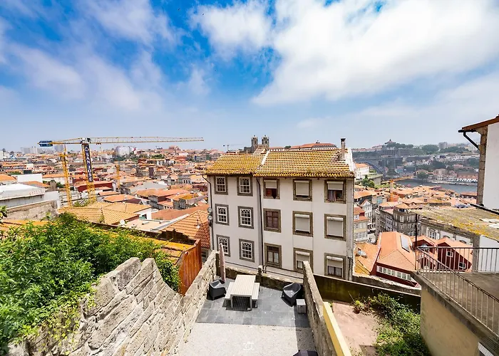 Merc Porto Vitoria\'s Place