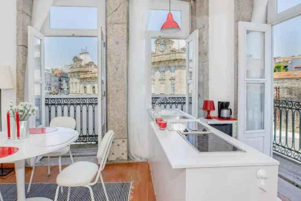 Porta 33 Penthouse Oporto