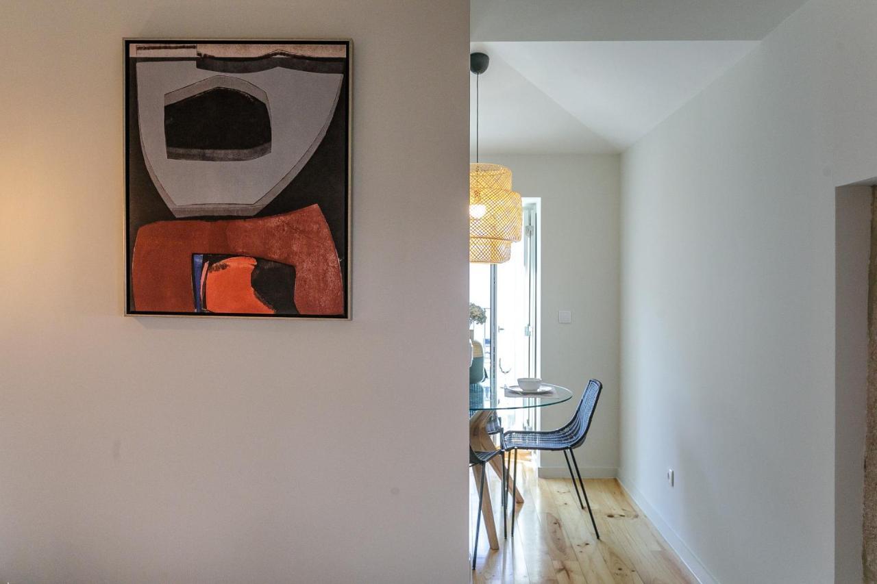 Lovelystay - Downtown With Pool, Ac And Balcony Apartamento Oporto