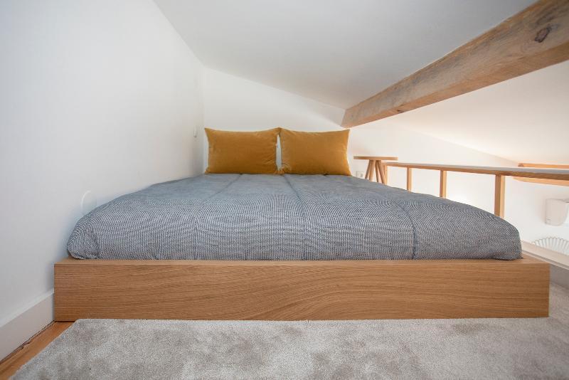 Mezzanine Downtown Balcony Apartamento