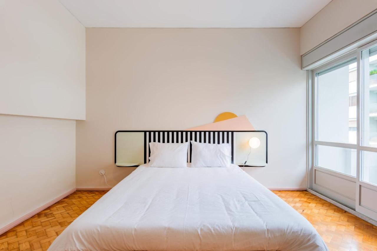 Apartamento Amazing Duplex - Mid Century Experience & Parking Oporto