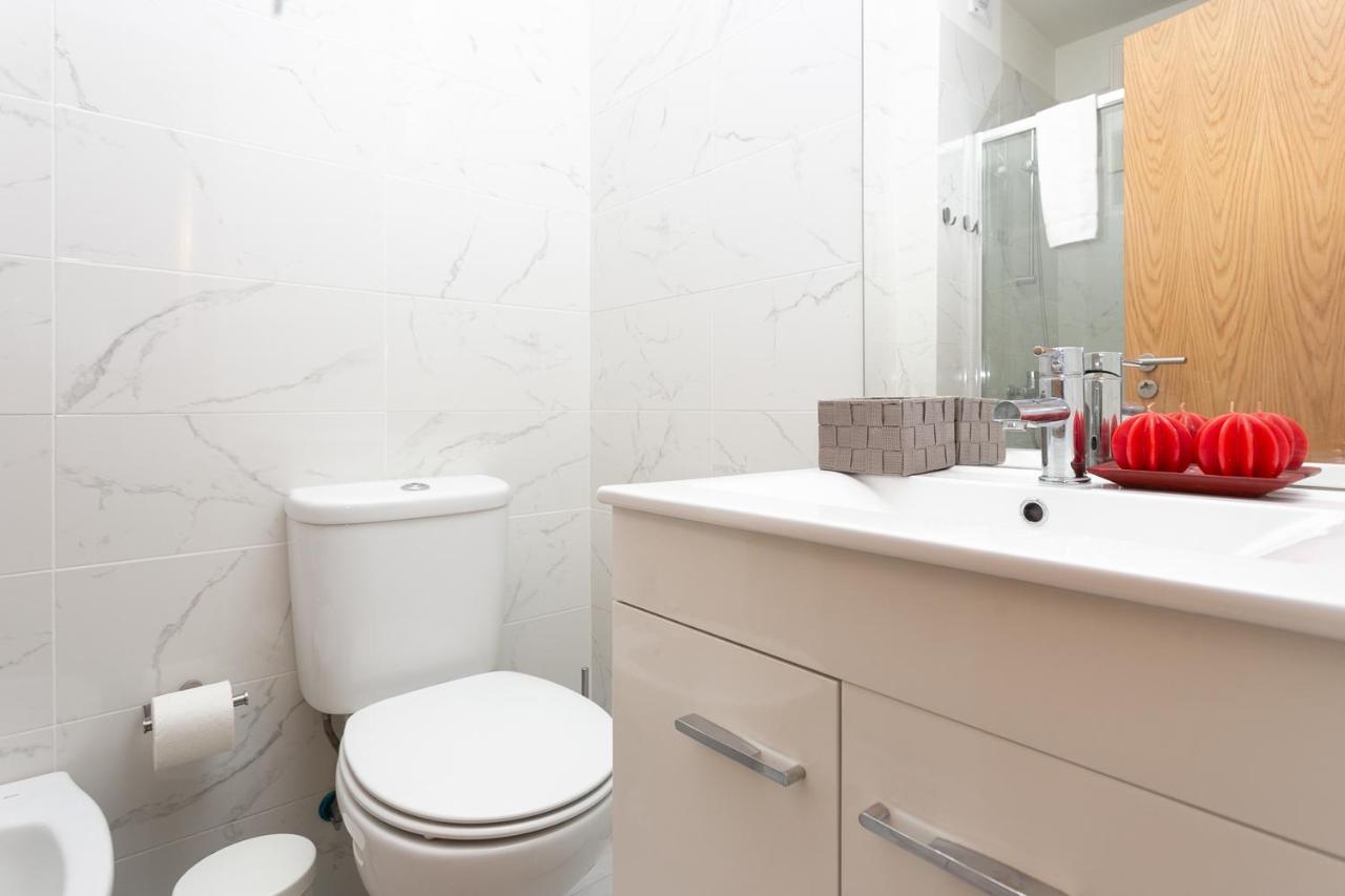 A Modern And Homely 3 Bedroom With Elevator * Oporto