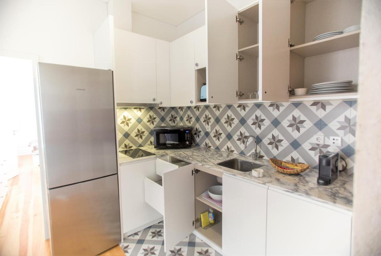 Apartamento Janelas De Sao Bento 3 By Hosts