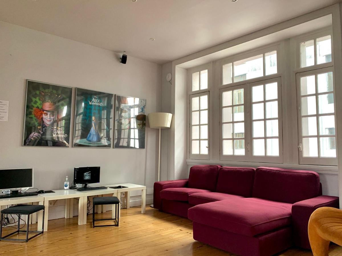 Rivoli Cinema Hostal Oporto