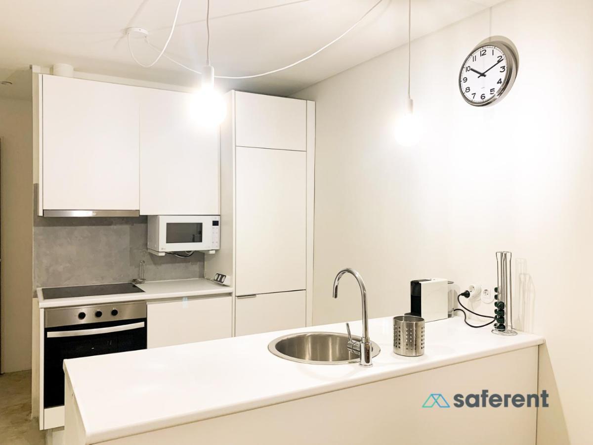 Stylish Triplex Next To Ribeira Oporto