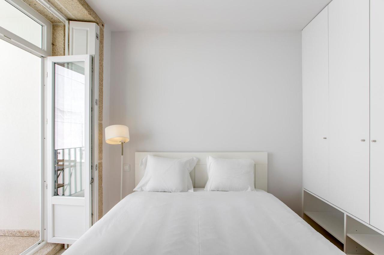 Flux Art W/ Ac & Balcony By Lovelystay Apartamento Porto